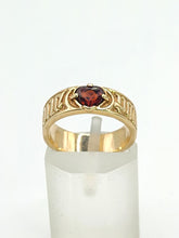 Cargar imagen en el visor de la galería, 1569: Antique Medieval  14ct Gold Heart-Cut Garnet Posy Ring- &quot;POUR AMOR,SAY DULC&quot;
