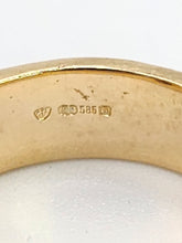 Cargar imagen en el visor de la galería, 1569: Antique Medieval  14ct Gold Heart-Cut Garnet Posy Ring- &quot;POUR AMOR,SAY DULC&quot;
