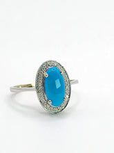 Cargar imagen en el visor de la galería, 1812: Vintage: 14ct White Gold Turquoise 26 Diamonds Dress Ring- total eye candy
