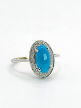Cargar imagen en el visor de la galería, 1812: Vintage: 14ct White Gold Turquoise 26 Diamonds Dress Ring- total eye candy

