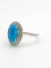 Cargar imagen en el visor de la galería, 1812: Vintage: 14ct White Gold Turquoise 26 Diamonds Dress Ring- total eye candy
