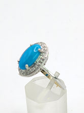 Cargar imagen en el visor de la galería, 1812: Vintage: 14ct White Gold Turquoise 26 Diamonds Dress Ring- total eye candy

