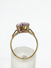 Load image into Gallery viewer, 1567: Vintage: 9ct Gold Lilac Amethyst Solitaire- multi-faceted cut
