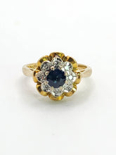 Cargar imagen en el visor de la galería, 1707: Vintage: 18ct Gold French Blue Sapphire Diamonds Flowerhead Ring- Exquisite design.
