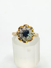 Cargar imagen en el visor de la galería, 1707: Vintage: 18ct Gold French Blue Sapphire Diamonds Flowerhead Ring- Exquisite design.
