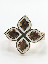 Load image into Gallery viewer, 1709: Vintage: 14ct Rose Gold White Enamel Four Leaf Clover  Ring-beautifully crafted
