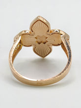 Load image into Gallery viewer, 1709: Vintage: 14ct Rose Gold White Enamel Four Leaf Clover  Ring-beautifully crafted
