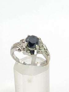 1760: Vintage: 9ct White Gold Black Diamond White Diamonds Halo Ring-Exquisite