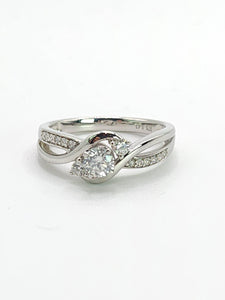 1784: Vintage; 9ct White Gold Diamonds Crossover Ring- natural, sparkly eye candy