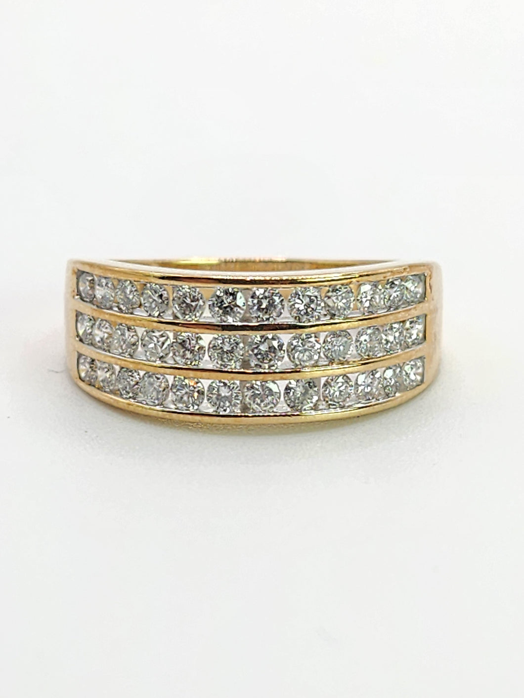 1551: Vintage: 9ct Gold Diamonds Tiered Ring- 36 natural sparkling diamonds