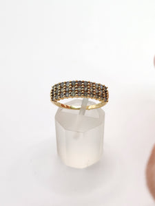 1778: Vintage: 9ct Gold Green Topaz Stacker/Dress Ring- gorgeous green