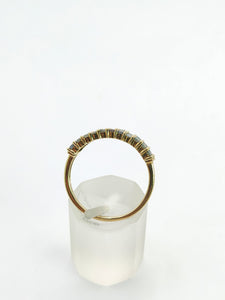 1778: Vintage: 9ct Gold Green Topaz Stacker/Dress Ring- gorgeous green