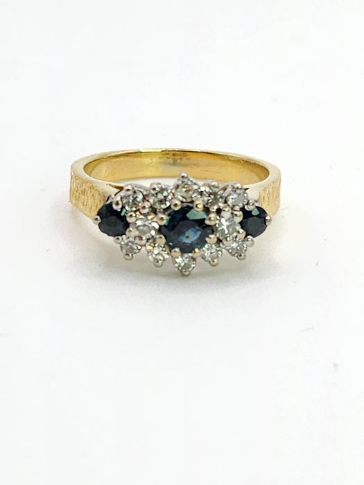 1802: Vintage: 18ct Gold French Blue Sapphirea Diamonds Trilogy Ring - a substantial sparkling beauty.