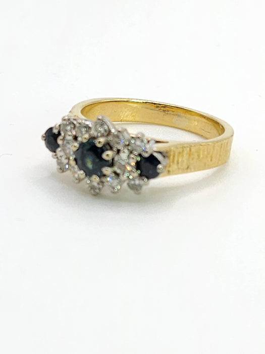1802: Vintage: 18ct Gold French Blue Sapphirea Diamonds Trilogy Ring - a substantial sparkling beauty.