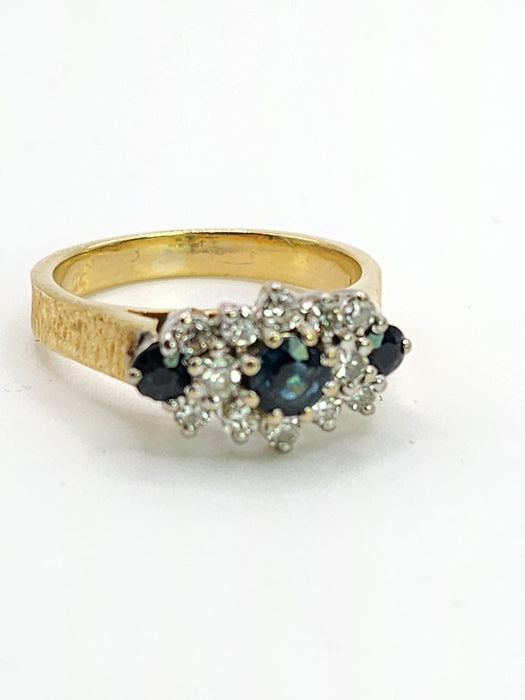 1802: Vintage: 18ct Gold French Blue Sapphirea Diamonds Trilogy Ring - a substantial sparkling beauty.
