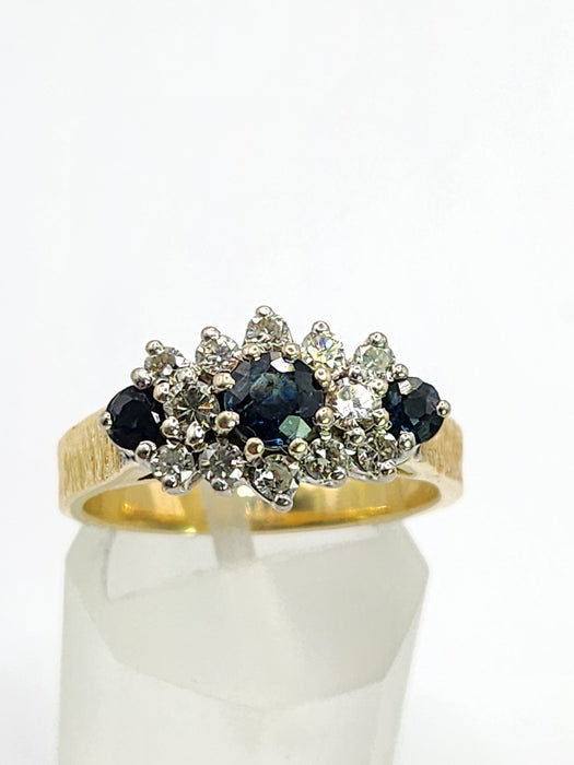1802: Vintage: 18ct Gold French Blue Sapphirea Diamonds Trilogy Ring - a substantial sparkling beauty.
