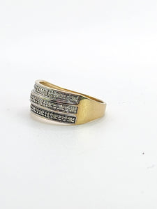 1773: Vintage: 9ct Gold Diamonds Tiered Ring- natural, sparkling symmetry