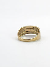Cargar imagen en el visor de la galería, 1773: Vintage: 9ct Gold Diamonds Tiered Ring- natural, sparkling symmetry
