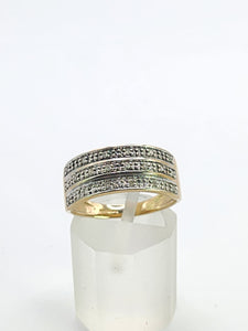 1773: Vintage: 9ct Gold Diamonds Tiered Ring- natural, sparkling symmetry
