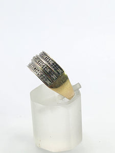 1773: Vintage: 9ct Gold Diamonds Tiered Ring- natural, sparkling symmetry