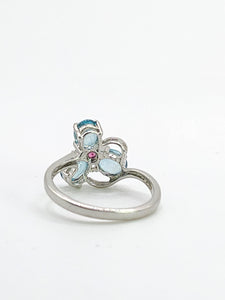 1775: Vintage: 9ct White Gold Topaz Ruby Eclectic Dress Ring- totally captivating