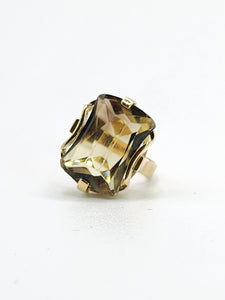 1111: Vintage: 9ct Gold Emerald Cut Green Spinel Statement Ring- from 1970