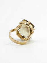 Load image into Gallery viewer, 1111: Vintage: 9ct Gold Emerald Cut Green Spinel Statement Ring- from 1970
