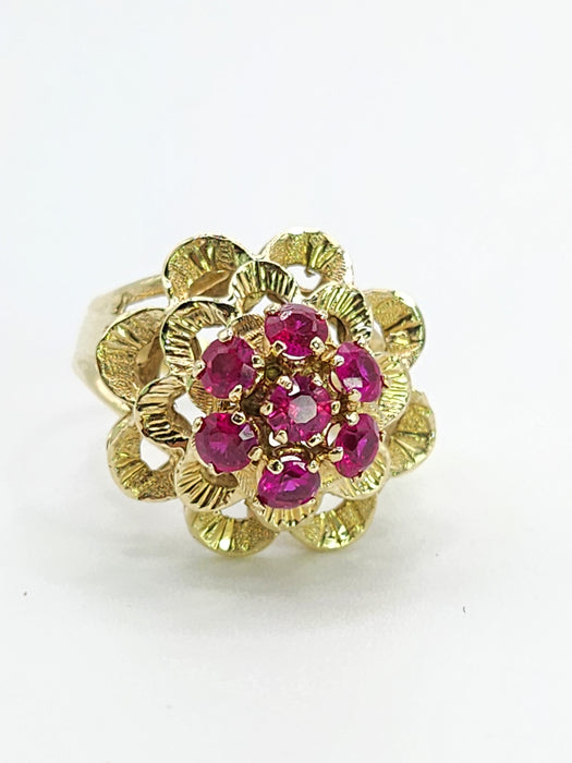 1484 Vintage: 14ct Yellow Gold Ruby Floral Cluster Ring