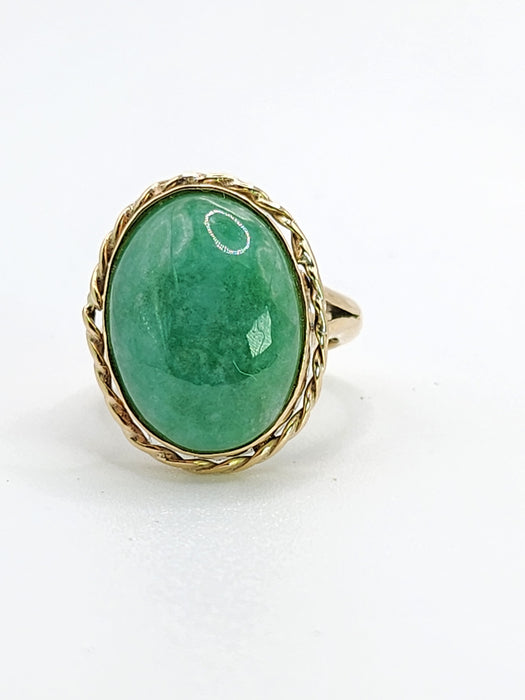 1667 Vintage: 9ct Yellow Gold Aventurine Solitaire Ring