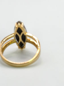 1791: Vintage: 9ct Gold Tri-Coloured & Glacier White Topaz Cocktail Ring- a beauty