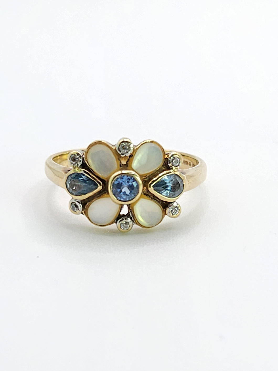 1797: Vintage: 9ct Gold Moonstones, Sapphires, Blue Spinels Cocktail Ring- Splendid