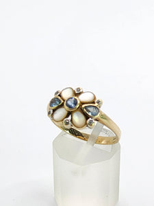 1797: Vintage: 9ct Gold Moonstones, Sapphires, Blue Spinels Cocktail Ring- Splendid