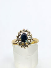 Cargar imagen en el visor de la galería, 1798: Vintage: 9ct Gold Blue Sapphire Diamonds Cluster Ring- very fine example
