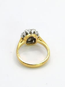 1697:Vintage: 18ct Gold VS Clarity Natural Diamonds (0.91ct) Flowerhead Ring- very special