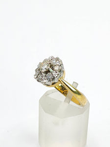 1697:Vintage: 18ct Gold VS Clarity Natural Diamonds (0.91ct) Flowerhead Ring- very special