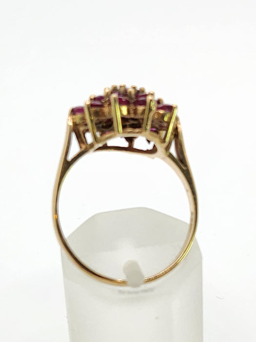 6438: Vintage; 9ct Gold 21 Rubies Flower Head Cocktail Ring- From 1979