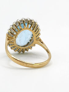 1898: Vintage: 9ct Gold Swiss Blue Topaz 24 Diamonds Lady Diana Style Cluster Ring