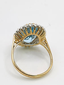 1898: Vintage: 9ct Gold Swiss Blue Topaz 24 Diamonds Lady Diana Style Cluster Ring