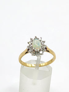 1938: Vintage: 18ct Gold White Opal 12 Diamonds (0.36ct) Halo Ring- Lovely cut and colours