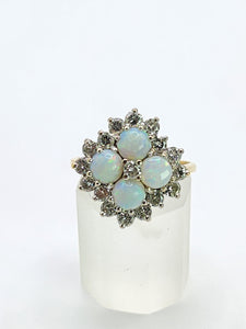 1940: Vintage: 18ct Gold White Opals Diamonds (0.85ct) Cocktail Ring- Sensational