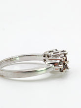 Cargar imagen en el visor de la galería, 1924: Vintage: 9ct White Gold Red Diamonds (1ct) Flowerhead Trilogy Ring-&nbsp; 21 Natural Diamonds
