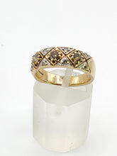 Load image into Gallery viewer, 1941: Vintage: 9ct Gold Champagne &amp; White Diamonds Band- Geometric sparkler, nice weight
