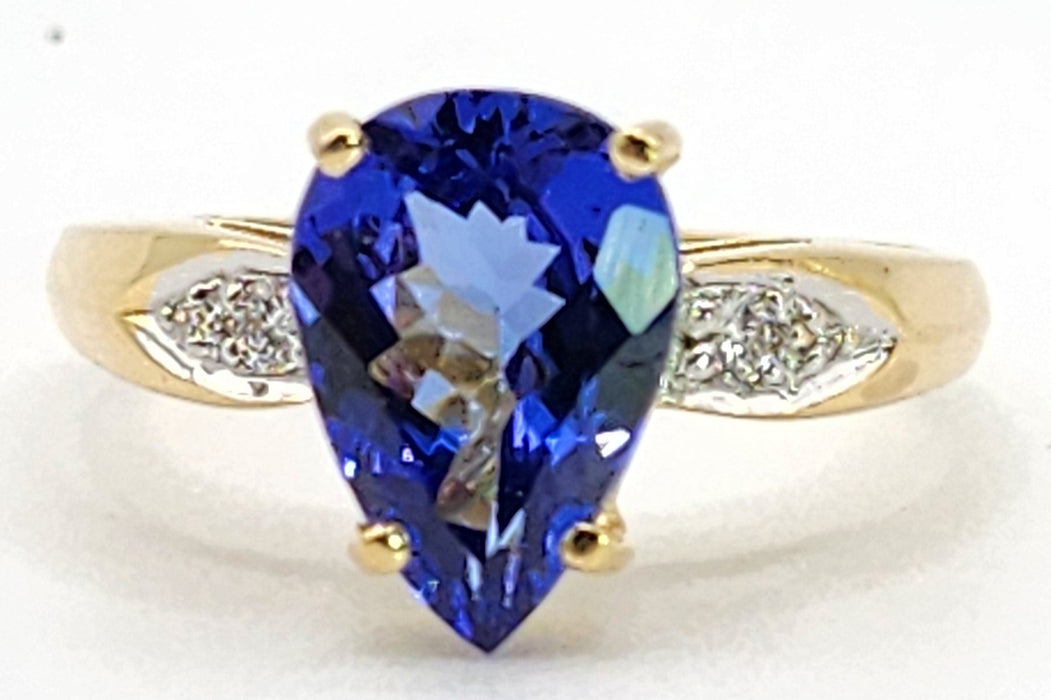 1969 Vintage: 18ct Yellow Gold Pear-Cut Tanzanite & Diamond Dress Ring