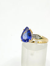 Load image into Gallery viewer, 1969: Vintage: 18ct Gold Pear-Cut Violet Blue Tanzanite Diamonds Dress Ring- Divine

