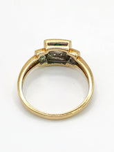 Cargar imagen en el visor de la galería, 1946: Vintage: 9ct Gold Art Deco Style Emerald 16 Natural Diamonds Ring-sparkling beauty
