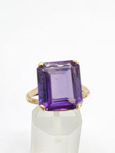 Load image into Gallery viewer, 1693:Vintage; 9ct Gold Large Emerald Cut Alexandrite Cocktail Ring- Exceptional
