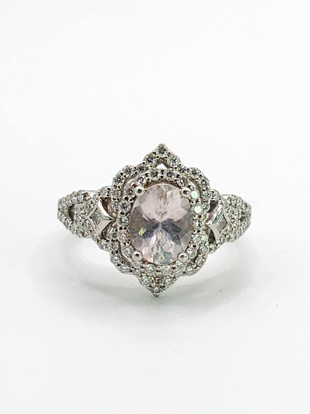 1781: Vintage: 9ct White Gold Pink Morganite Pave Natural Diamonds (0.75ct) Dress Ring- Sparkling beauty