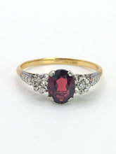 Cargar imagen en el visor de la galería, 1830: Vintage: 18ct Gold Almandine Garnet Diamonds 3-Stone Straight Ring- Superb
