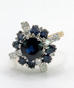 2022: Vintage: 18ct Gold French Blue Sapphires Diamonds Cluster Cocktail Ring- fabulous