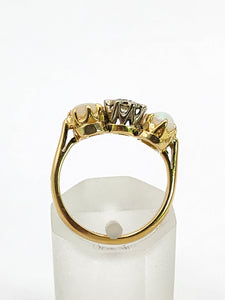2024: Vintage18ct Gold Diamond White Opals 3-Stone Straight Ring- a rare find